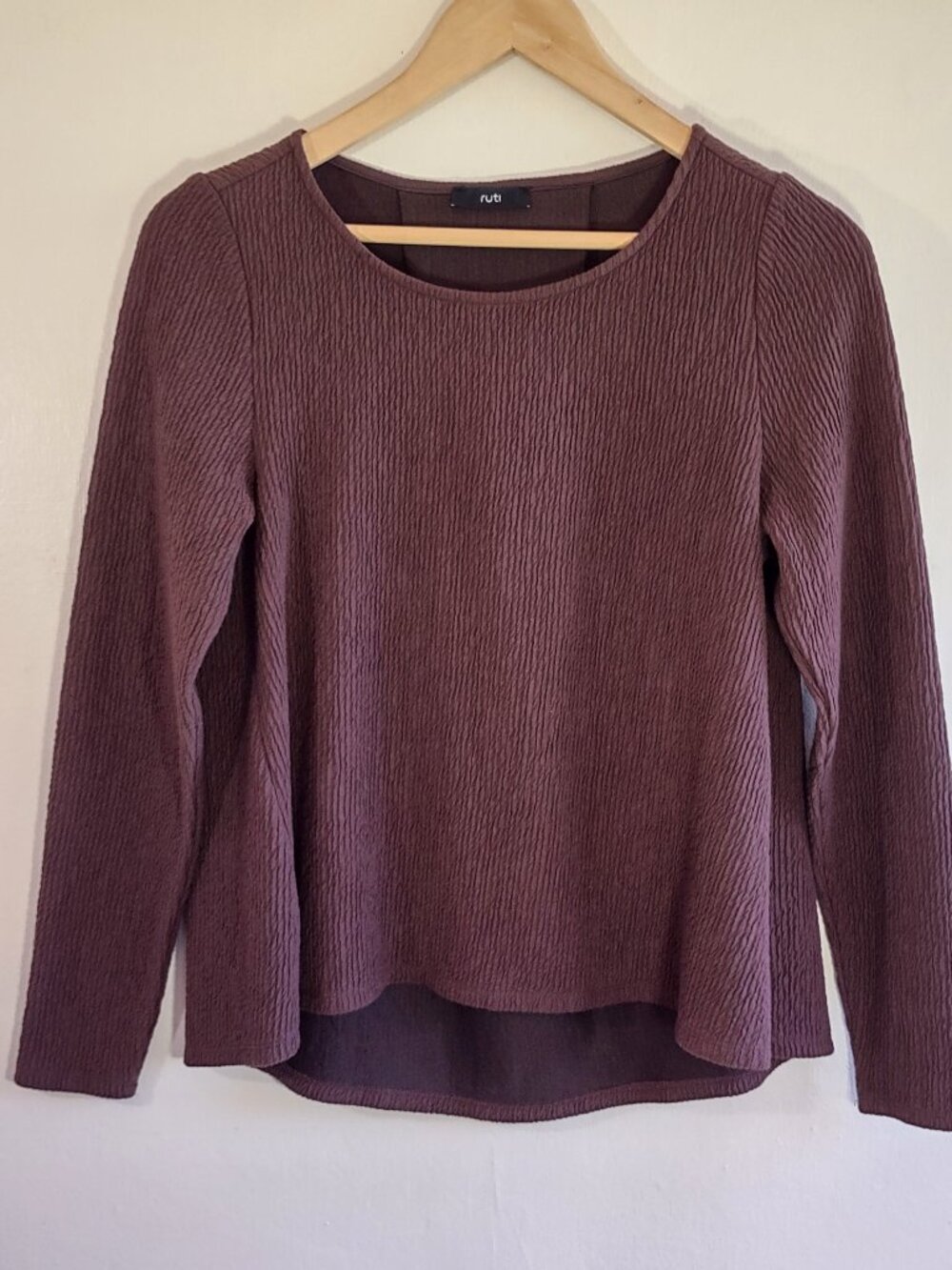 Ruti Textured Long Sleeve Top Size XSmall Chocolate Brown Minimalist Elevated